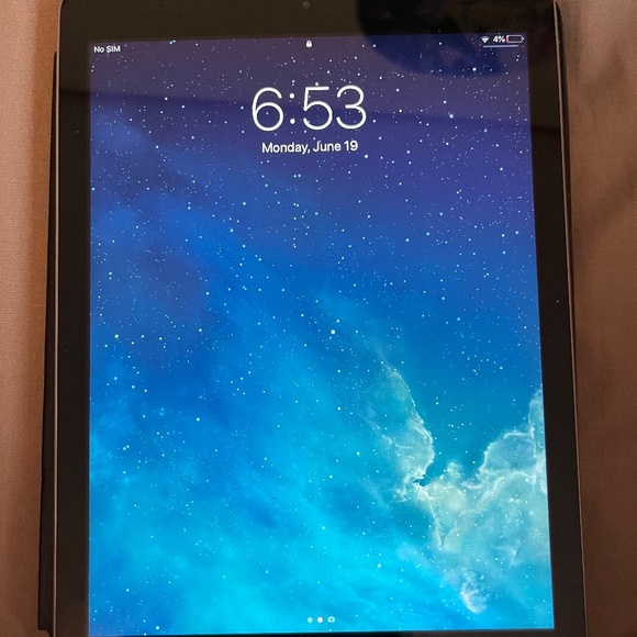 Apple Other - Apple iPad Air 1 128GB with cellular - Space Gray - Excellent Used Condition